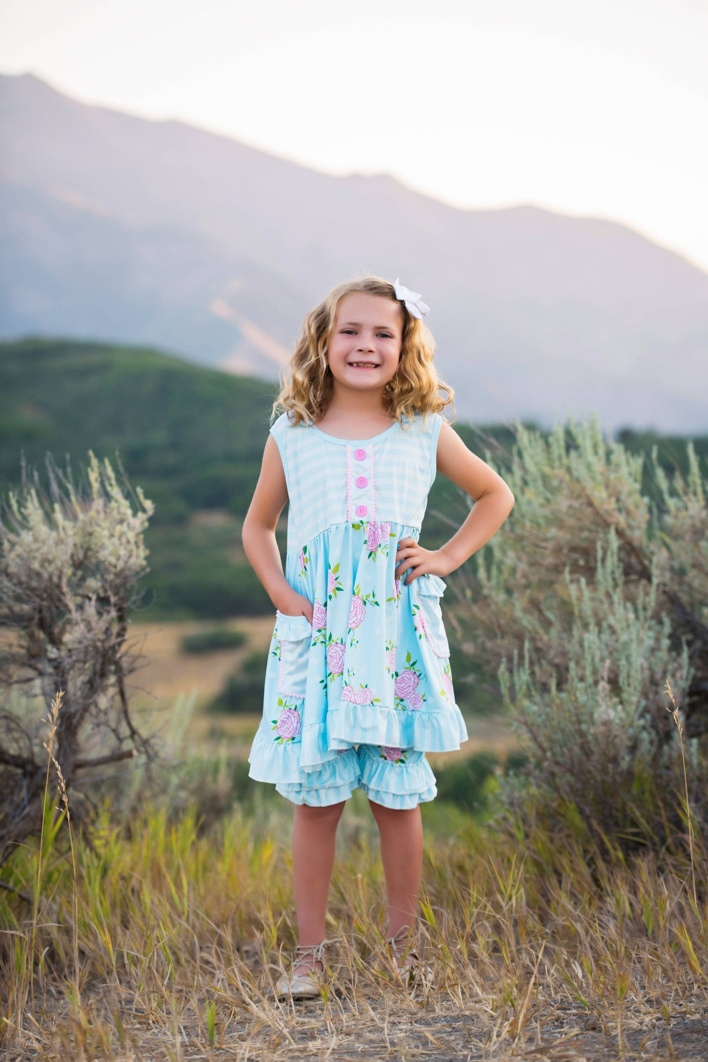 Girls Light Blue Pink Flower Stripe Ruffle Pocket Short Set